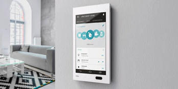 Bedienzentrale Gira G1 bei Elektro Klube GmbH in Weißenfels