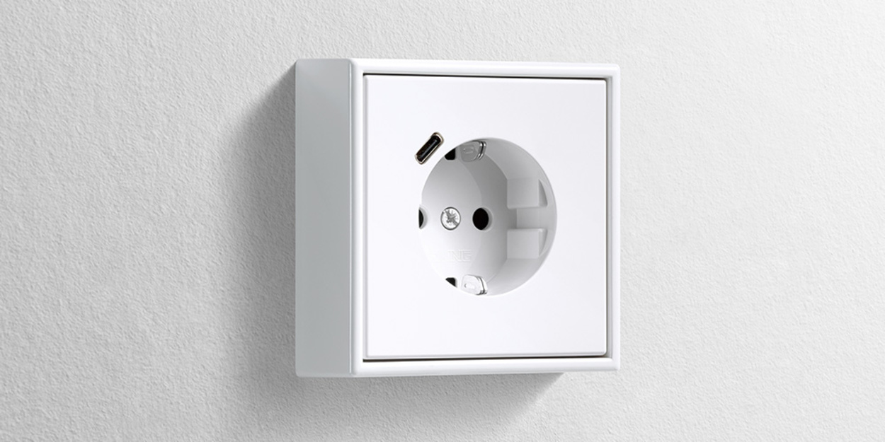 Erweiterter Anschlussraum für die Nachrüstung bei Elektro Klube GmbH in Weißenfels