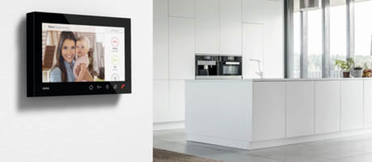 Gira Wohnungsstation bei Elektro Klube GmbH in Weißenfels