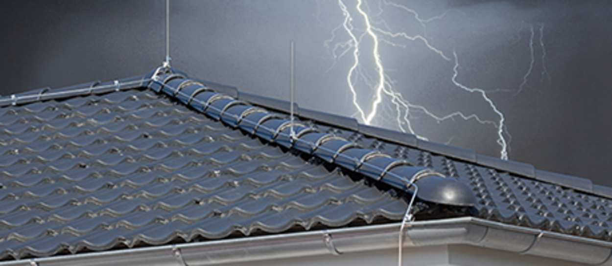 Äußerer Blitzschutz bei Elektro Klube GmbH in Weißenfels