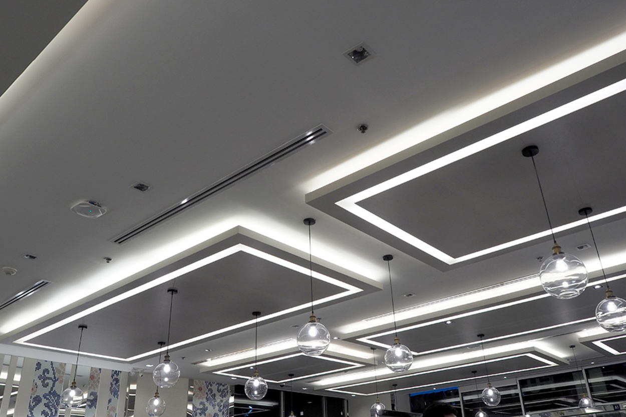 LED-Beleuchtung bei Elektro Klube GmbH in Weißenfels